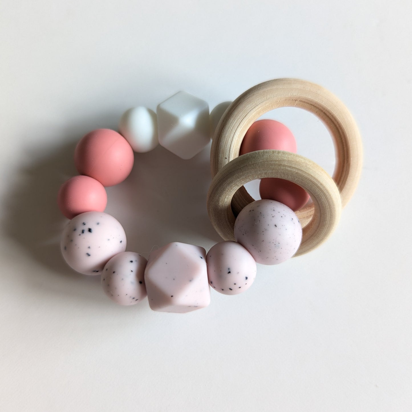 Rattle in Peppa Pink