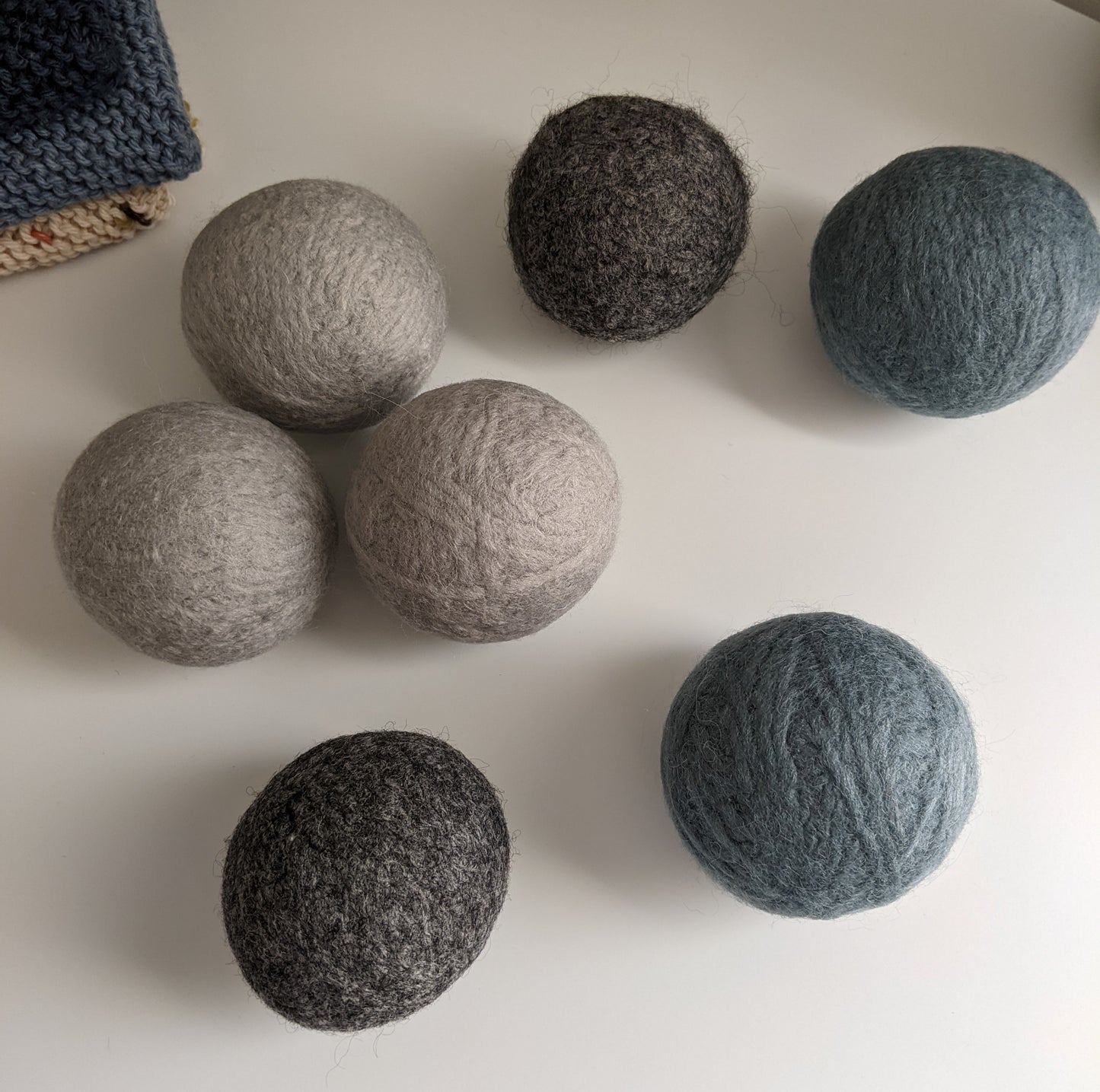 Wool Dryer Ball in Light Grey - Eco Conscious Laundry