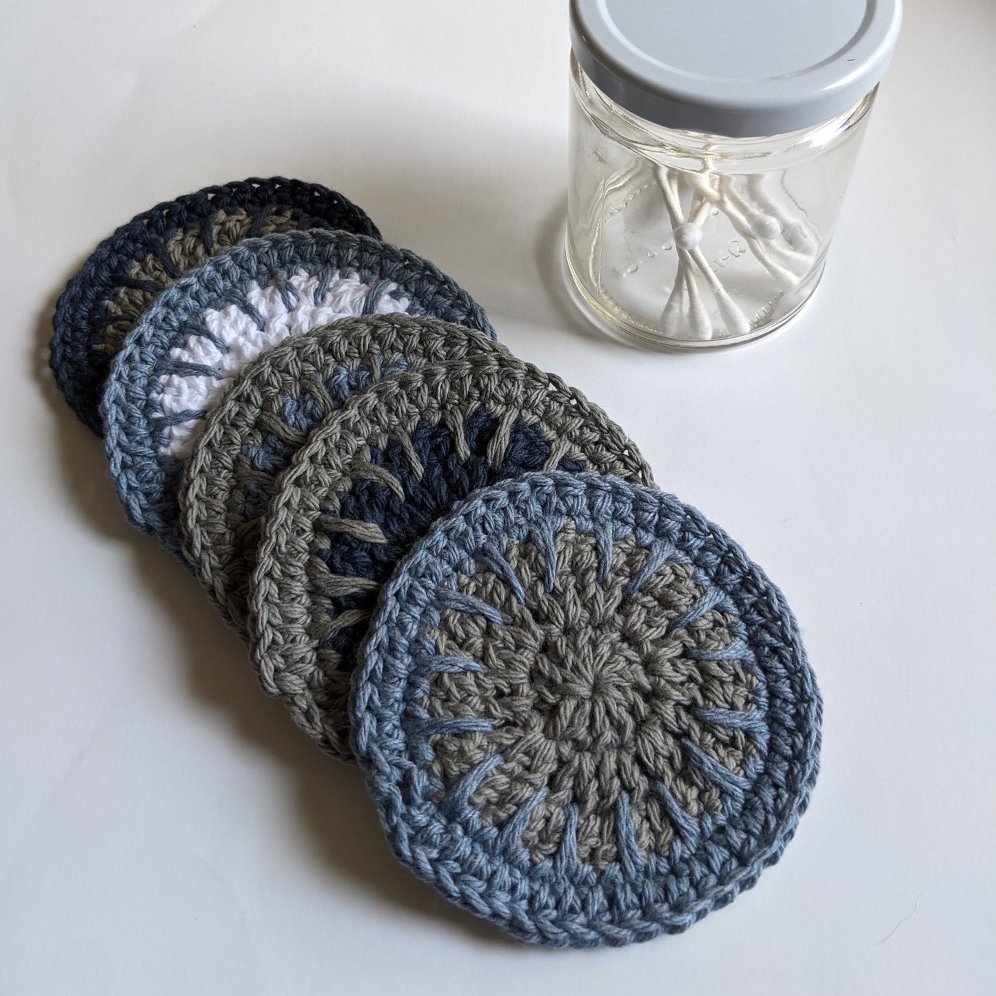 Reusable Cotton Round Set in Jeune Blue