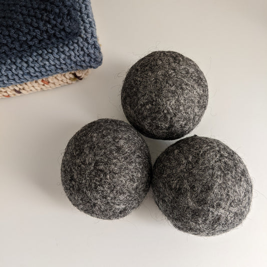 Wool Dryer Ball in Dark Grey - Eco Conscious Laundry